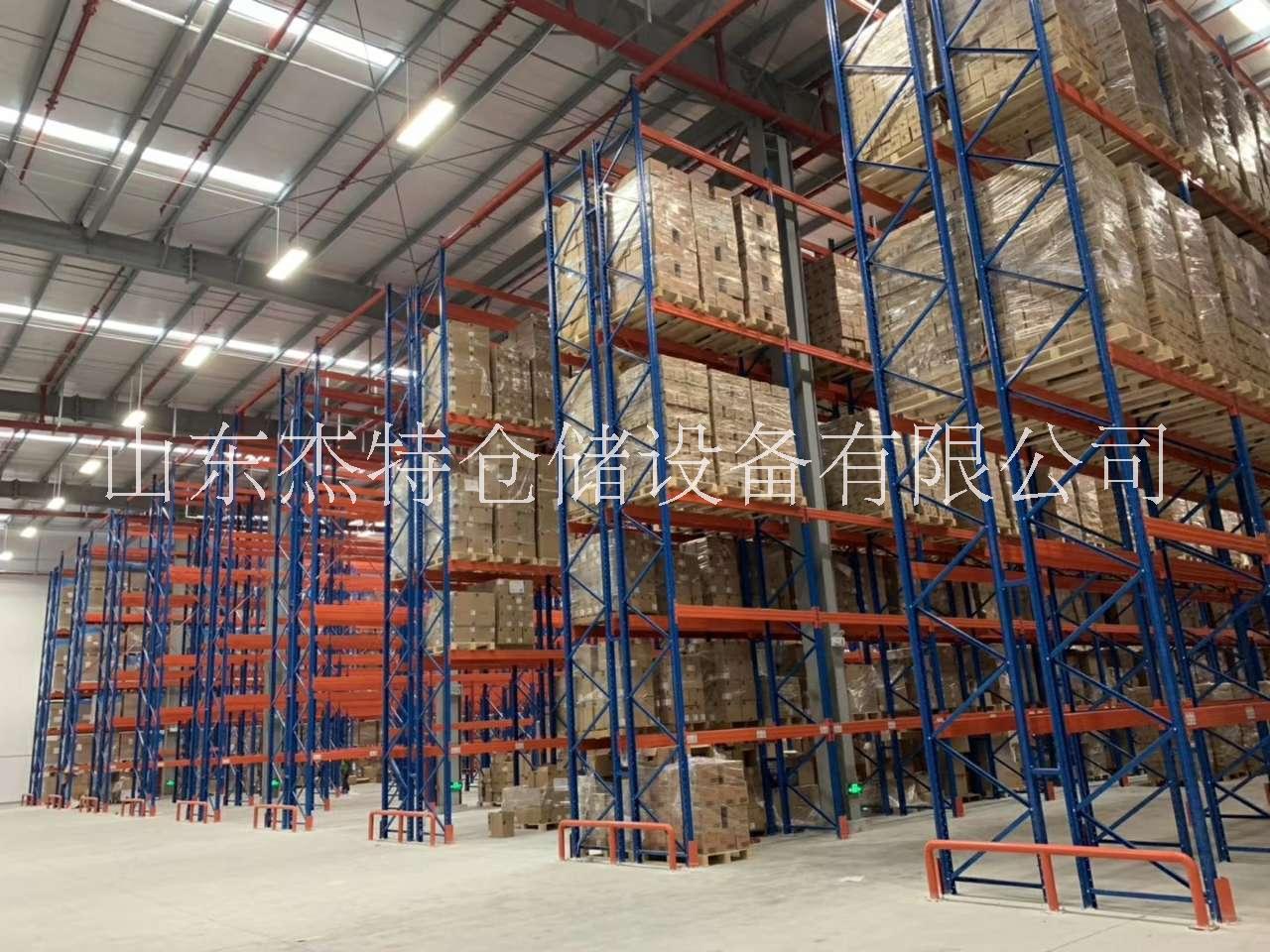 庫房貨架圖片