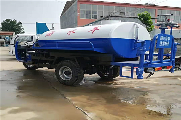 灑水車圖片/灑水車樣板圖 (3)