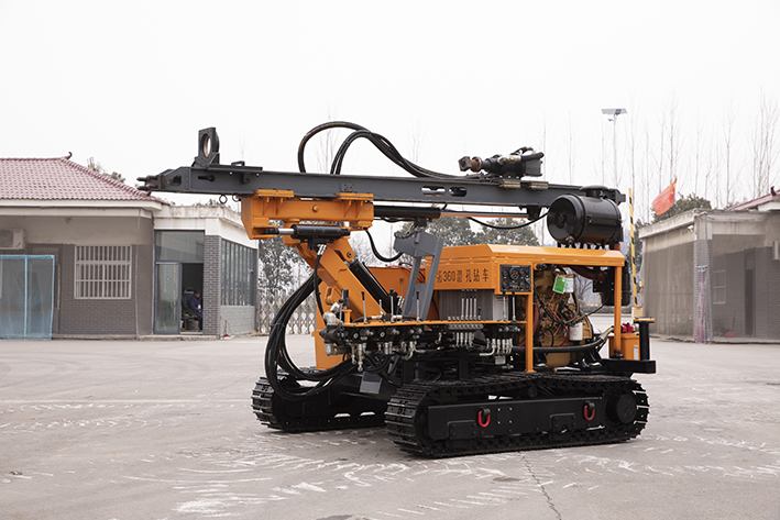 安徽履帶式潛孔鉆機(jī)一體式潛孔鉆機(jī)生產(chǎn)廠家 路基錨固鉆機(jī)液壓履帶式鉆機(jī)