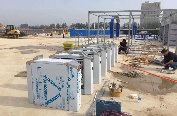 三輥閘工地門禁系統(tǒng)道閘動態(tài)人臉識別一體機(jī)閘機(jī)人行通道閘 三輥閘工地門禁系統(tǒng)道閘人臉識別