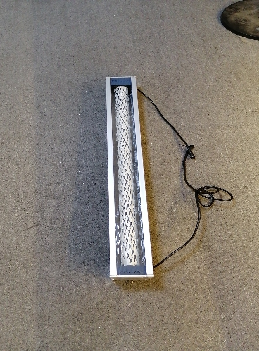 廠家直銷(xiāo)批發(fā)十字星光燈 廣東水紋燈價(jià)格