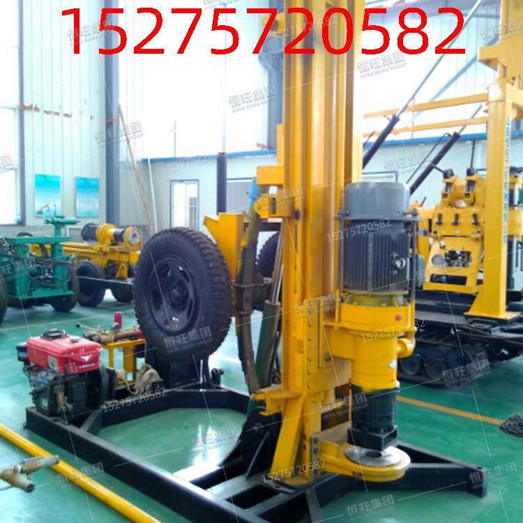 200型輪式氣動水井鉆機(jī)圖片