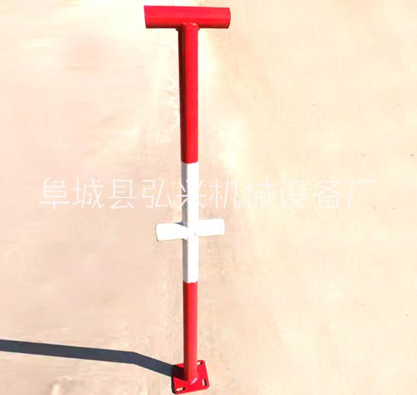 臨邊防護(hù)欄立桿圖片/臨邊防護(hù)欄立桿樣板圖 (2)