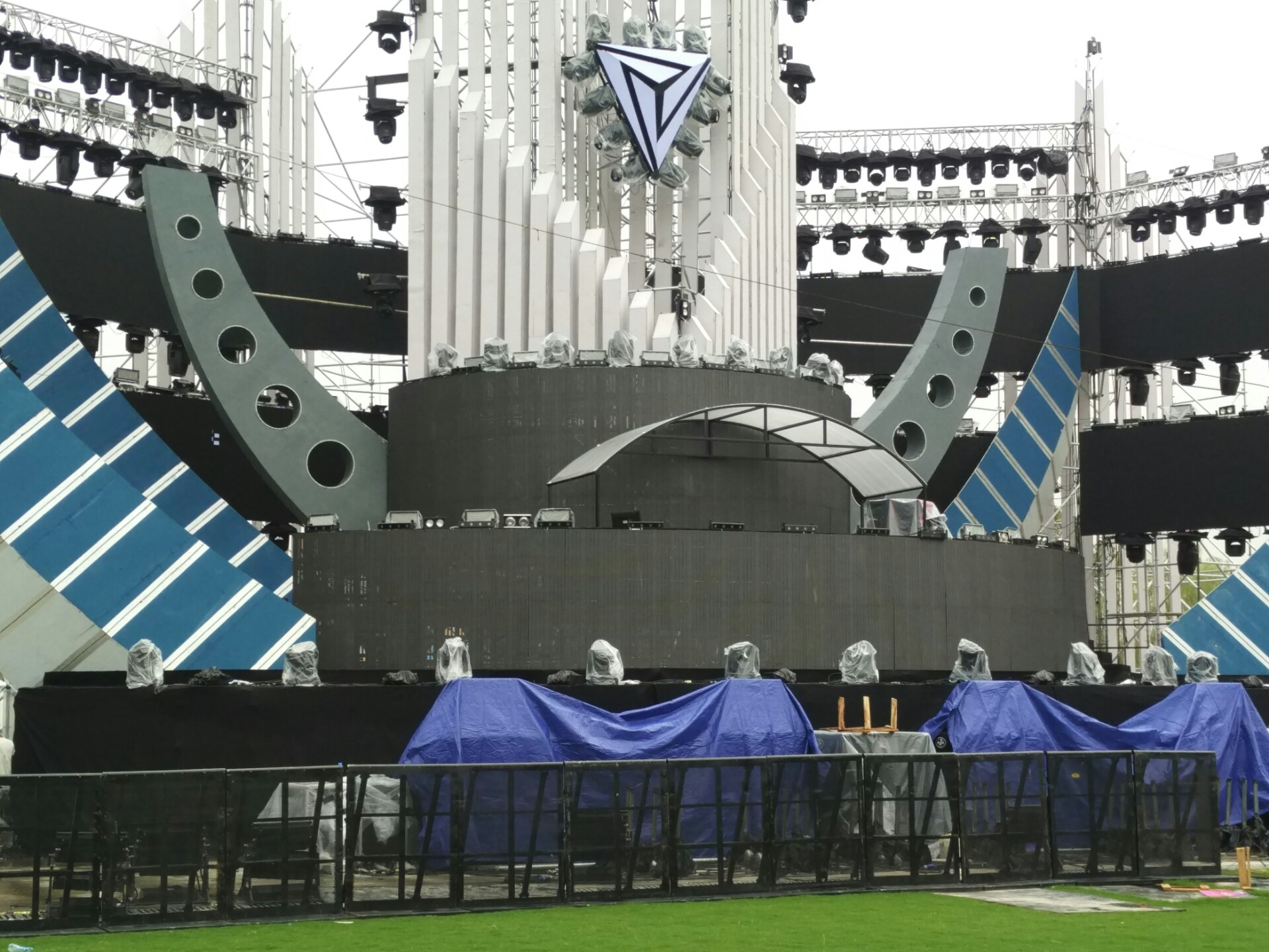 舞臺(tái)搭建圖片/舞臺(tái)搭建樣板圖 (2)