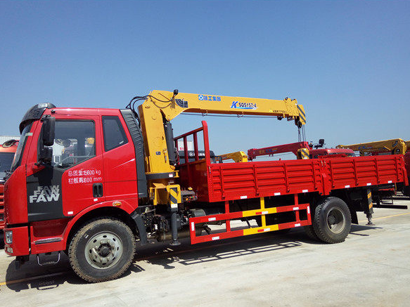 梧州吊車出租  梧州吊車出租哪家好 梧州吊車50噸出租