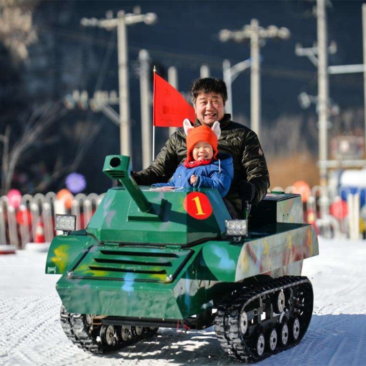 抓地能力强的履带坦克车 雪地坦克车报价 户外乐园拓展项目图片