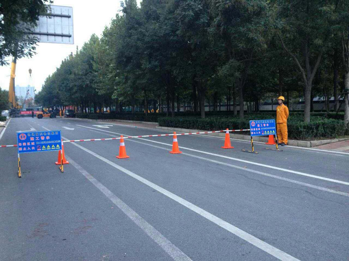 明通設(shè)備包裝公司