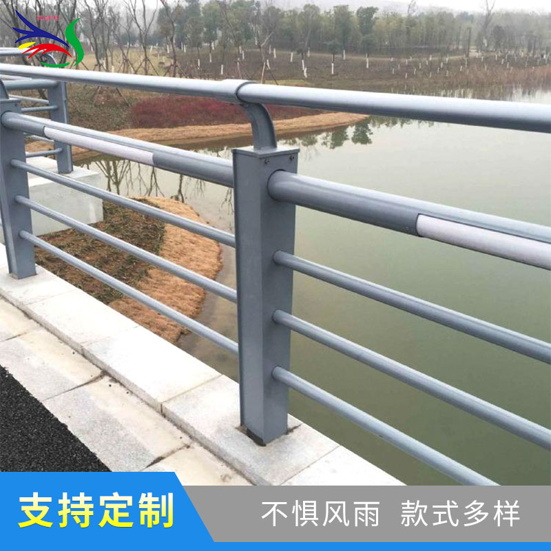 202燈光景觀護(hù)欄廠家直銷、價(jià)格、供應(yīng)商【聊城市亮潔不銹鋼制品有限公司 】