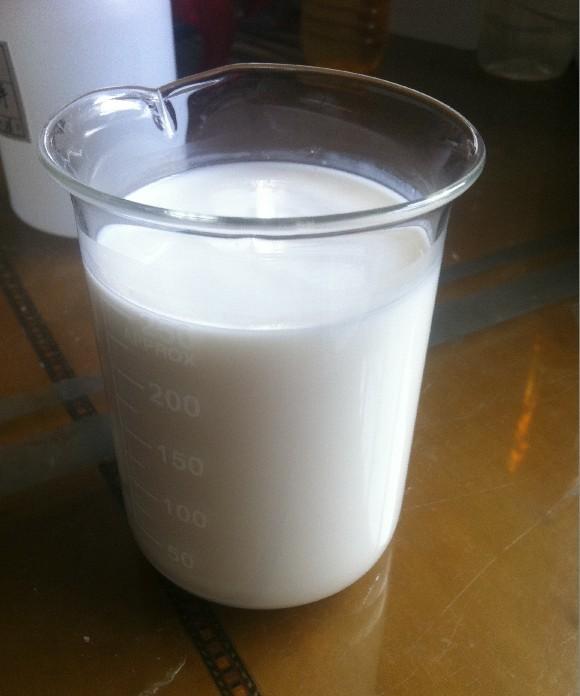乳化硅油，陰離子*硅油乳液，陽離子*硅油乳液，現(xiàn)貨供應(yīng)，濟南魯信化工