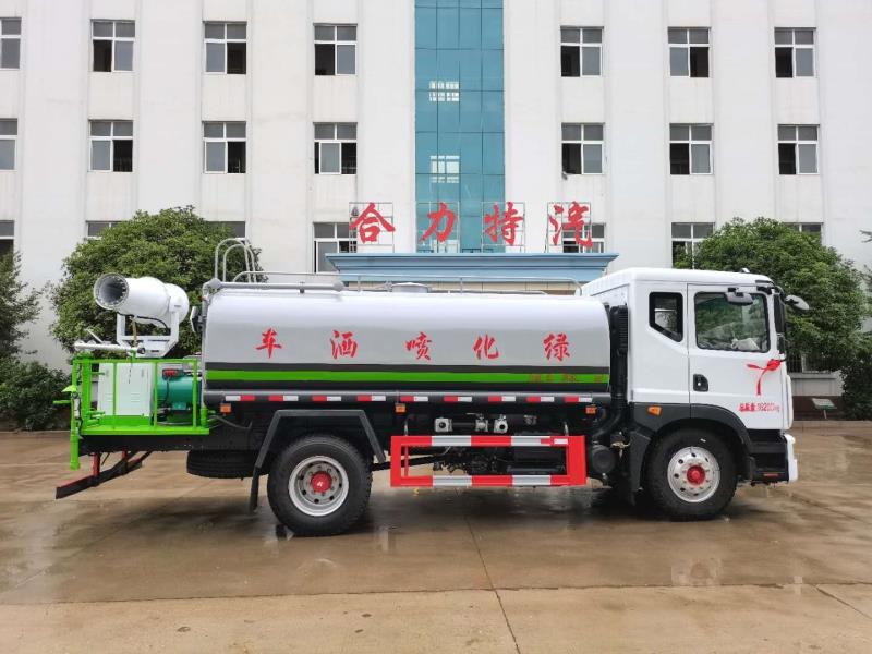 东风多利卡D9国六12方 多功能洒水车   城市绿化洒水车  厂家直销 东风多利卡园林绿化喷洒车图片