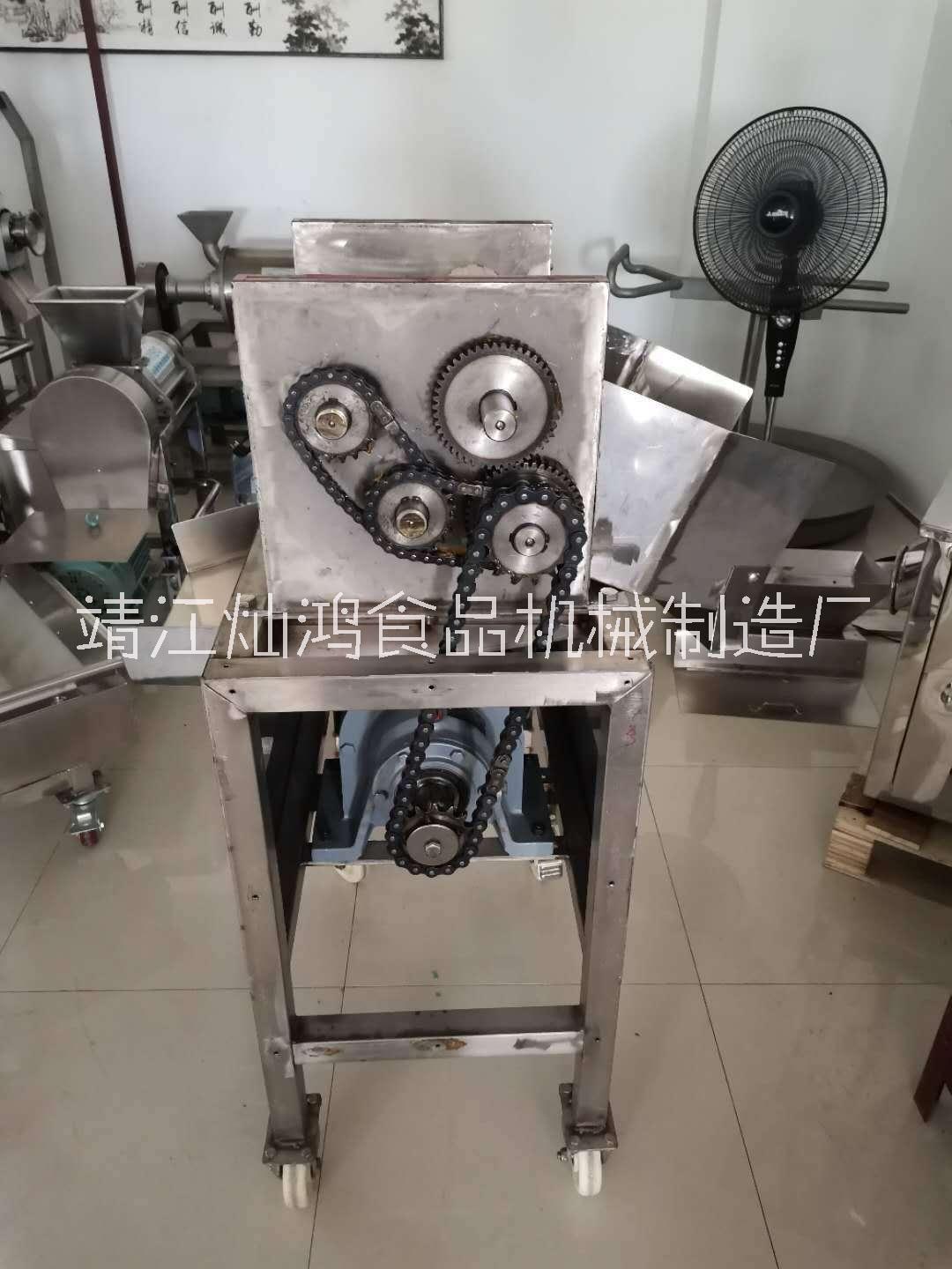 對(duì)輥榨汁機(jī) 百香果榨汁機(jī) 西蕃蓮榨汁機(jī)