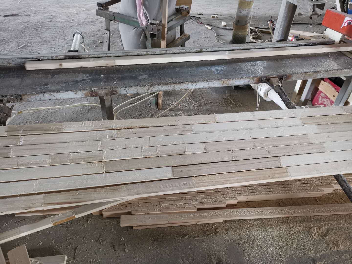 楊木指接板批發(fā)圖片/楊木指接板批發(fā)樣板圖 (4)