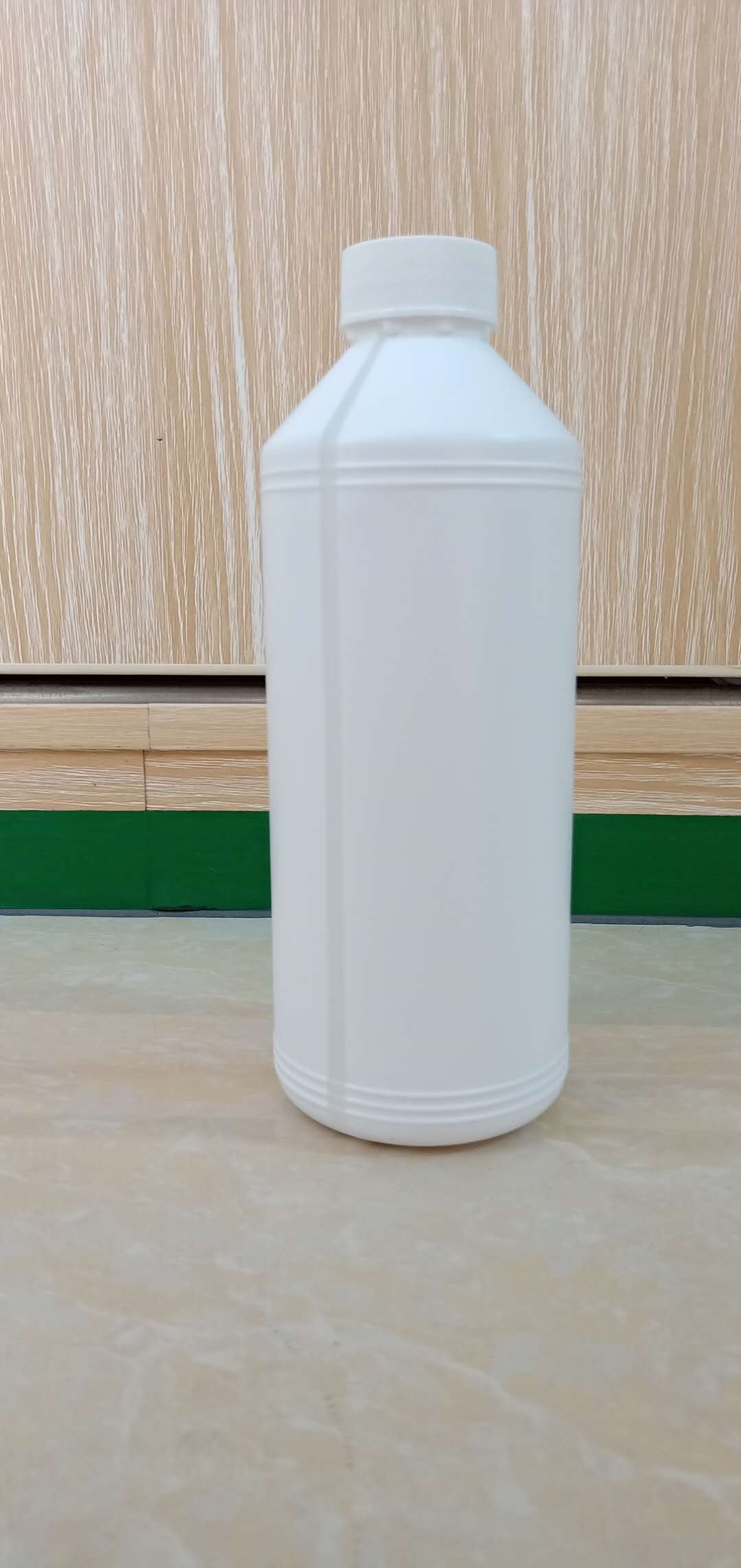 1L塑料瓶圖片/1L塑料瓶樣板圖 (3)