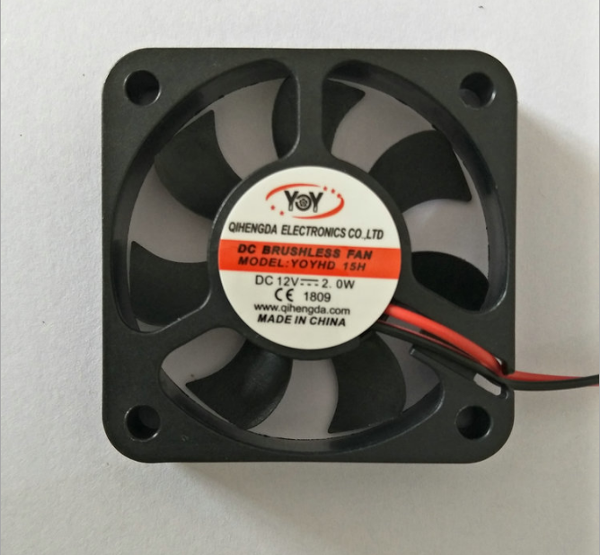 供應(yīng)5010靜音散熱風(fēng)扇 靜音軸承散熱風(fēng)扇 靜音滾珠燈具風(fēng)扇圖片