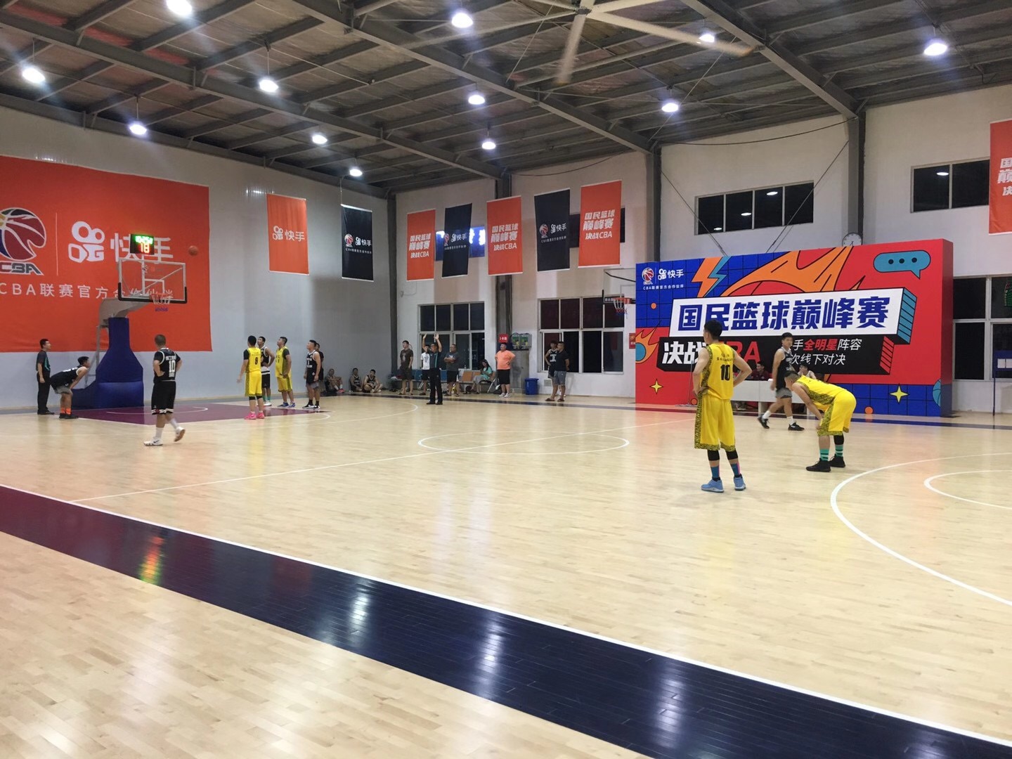 實(shí)木運(yùn)動地板圖片/實(shí)木運(yùn)動地板樣板圖 (2)