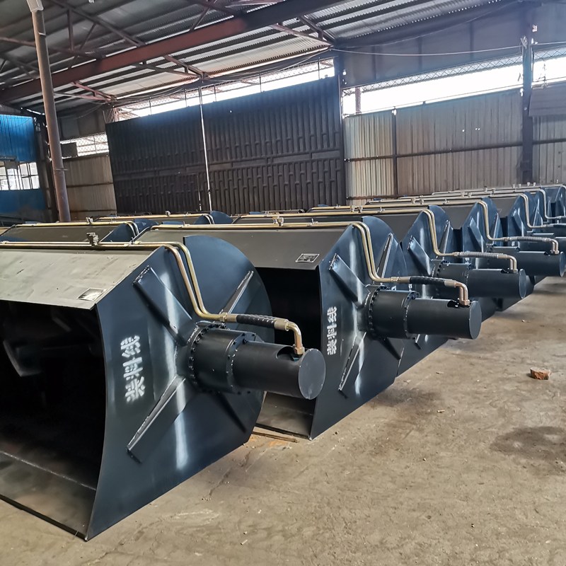 西安攪拌斗鏟車自行卸料滿斗容量圖片/西安攪拌斗鏟車自行卸料滿斗容量樣板圖 (4)