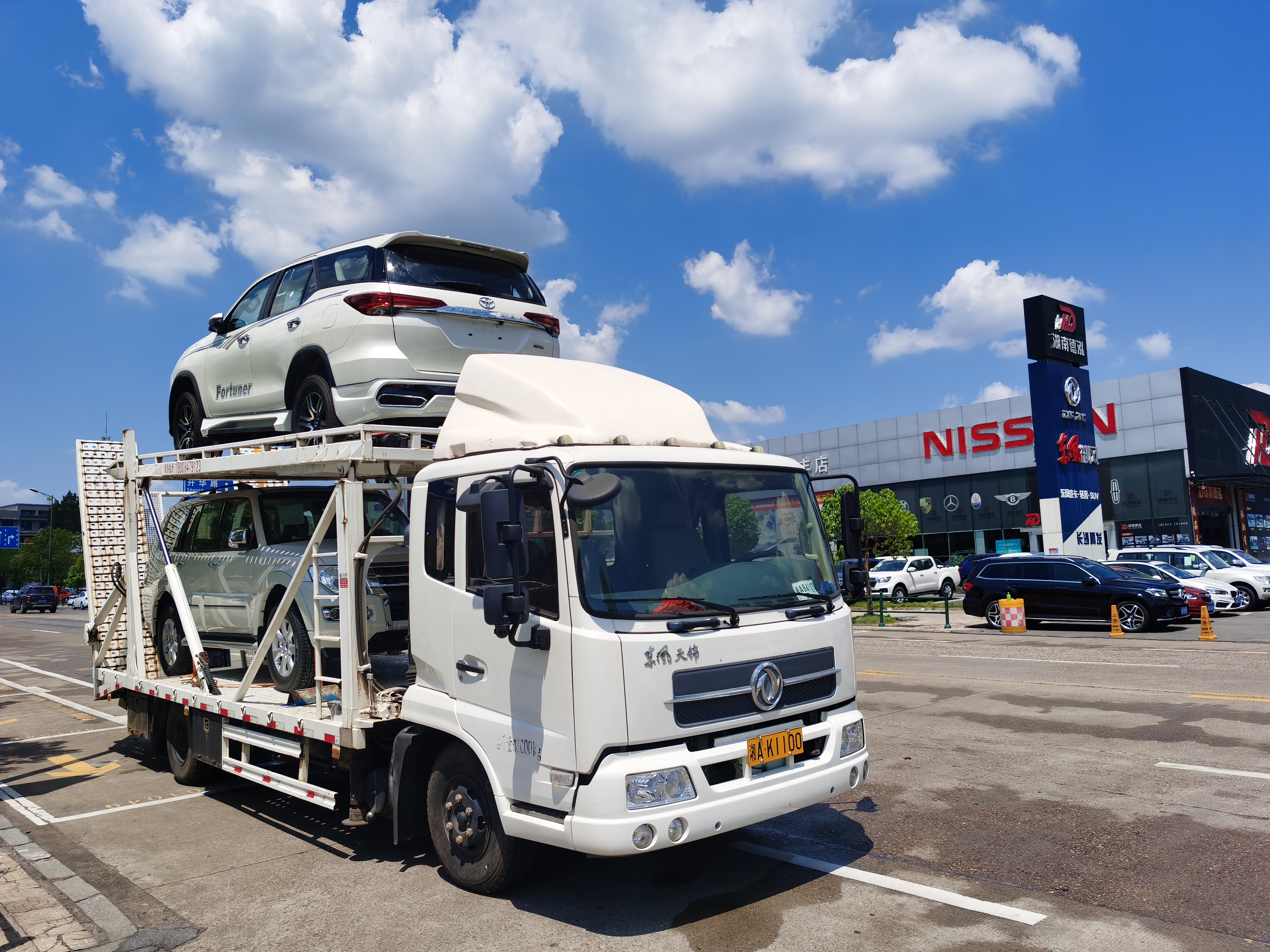 長(zhǎng)沙至上海整車運(yùn)輸 往返專線 小板車救援物流公司 長(zhǎng)沙到上海轎車托運(yùn)
