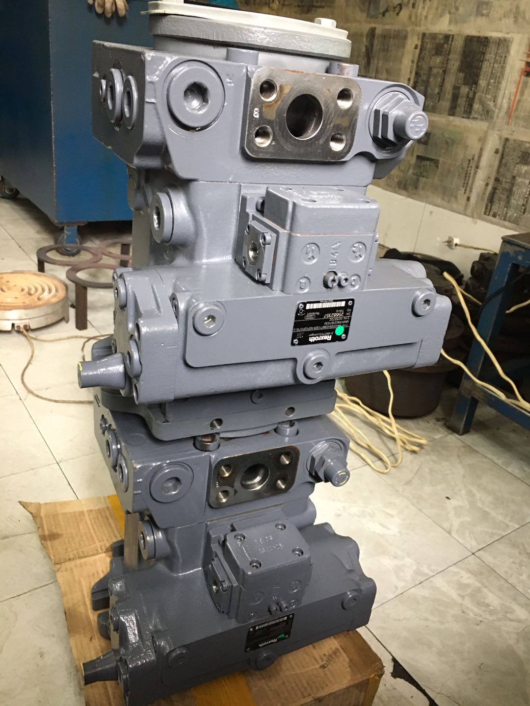 維修力士樂(lè)液壓泵圖片