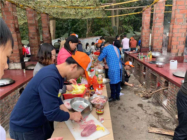 深圳户外野炊烧烤场地凤凰山农家乐 一个创意满满乡村