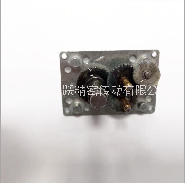 5840渦輪蝸桿單出軸減速箱圖片/5840渦輪蝸桿單出軸減速箱樣板圖 (3)