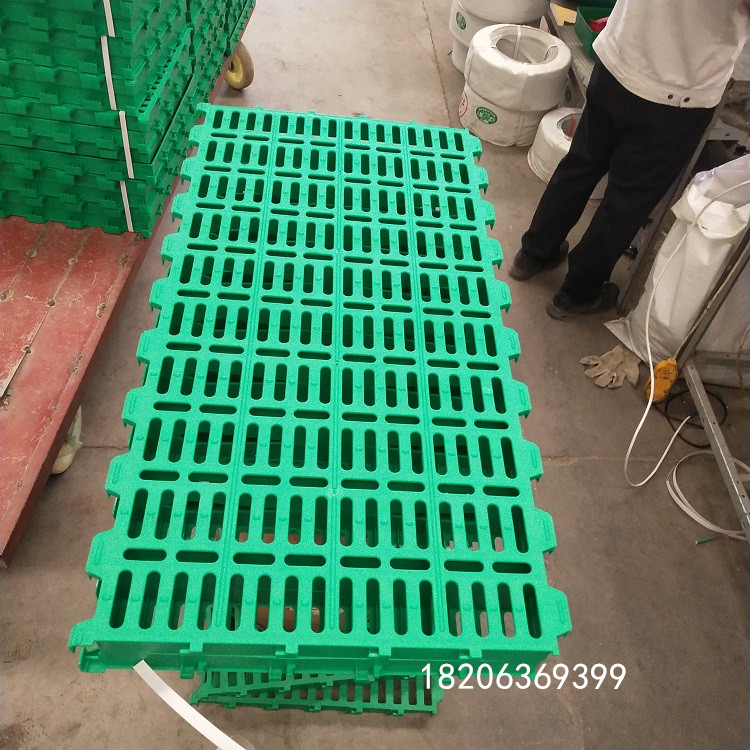 塑料羊糞板方便安裝塑料羊床羊床漏糞板規(guī)格100*50厘米