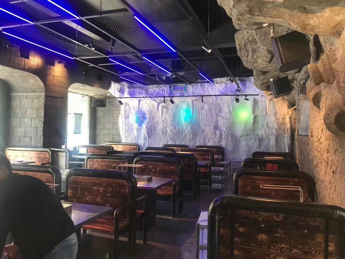 北京某個(gè)時(shí)間燒烤加盟培訓(xùn)圖片/北京某個(gè)時(shí)間燒烤加盟培訓(xùn)樣板圖 (3)