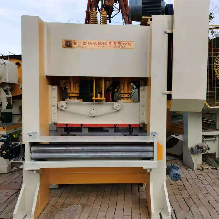 沖孔機(jī)圖片/沖孔機(jī)樣板圖 (2)