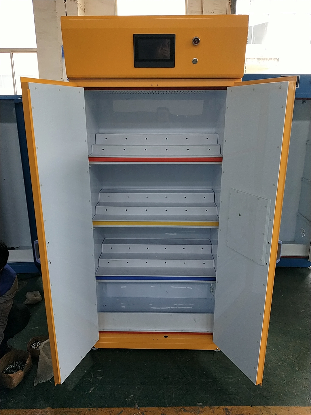 易燃品柜圖片/易燃品柜樣板圖 (3)