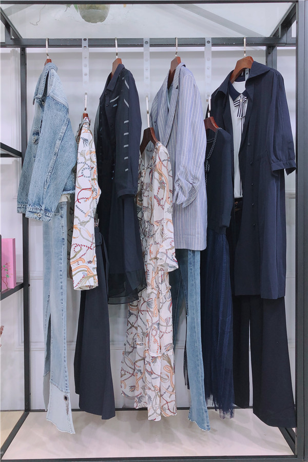 品牌女裝折扣尾貨圖片/品牌女裝折扣尾貨樣板圖 (3)