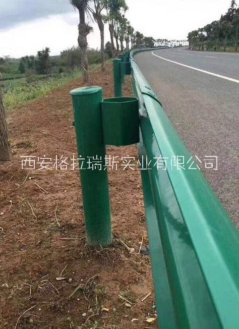 高速公路護(hù)欄圖片/高速公路護(hù)欄樣板圖 (2)