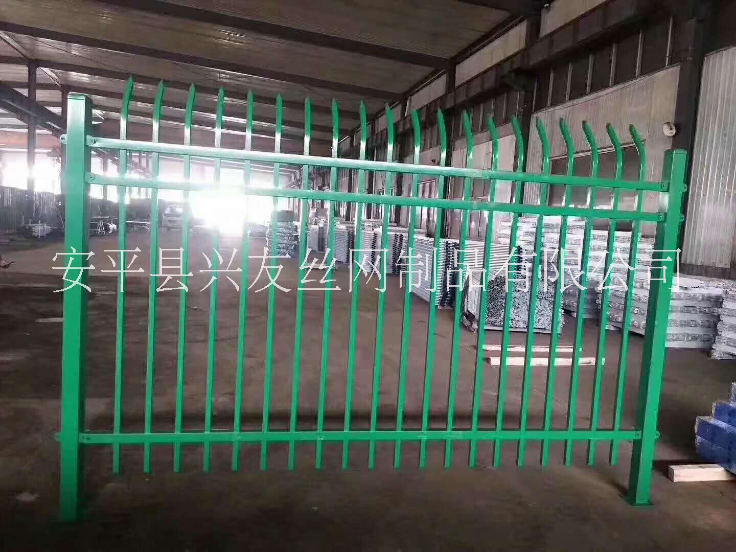 鋼護(hù)欄圖片/鋼護(hù)欄樣板圖 (3)