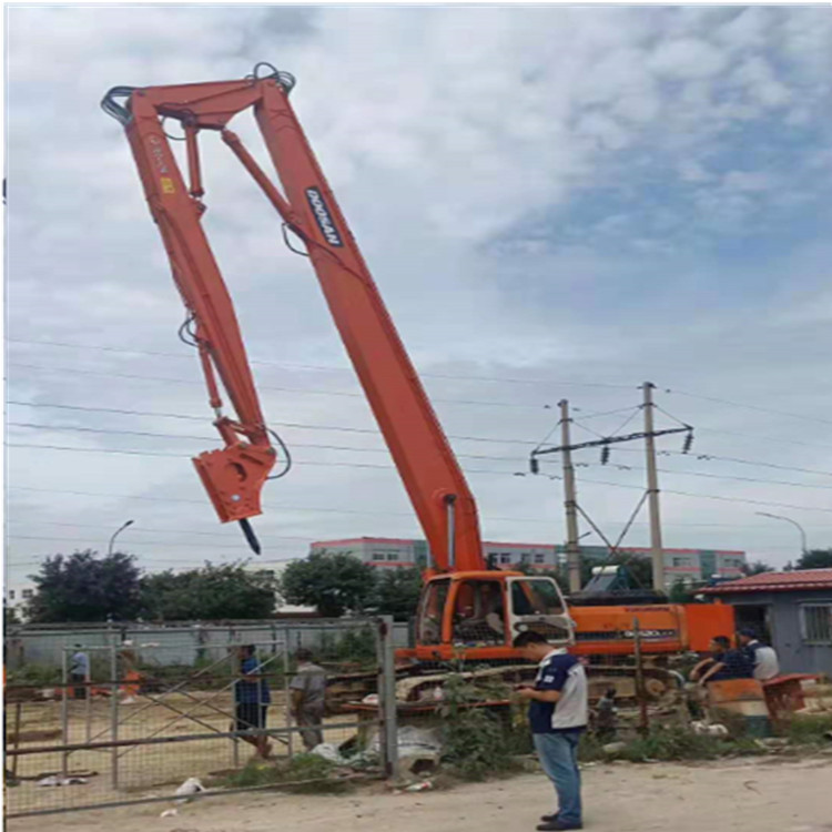 挖掘機(jī)圖片/挖掘機(jī)樣板圖 (4)