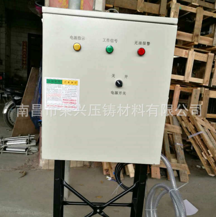 壓鑄顆粒機(jī)圖片/壓鑄顆粒機(jī)樣板圖 (4)