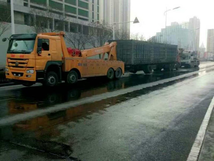 供應道路救援拖車搭電送油 道路救援拖車搭電送油 儋州南豐全天候拖車服務站 文昌市道路救援拖車