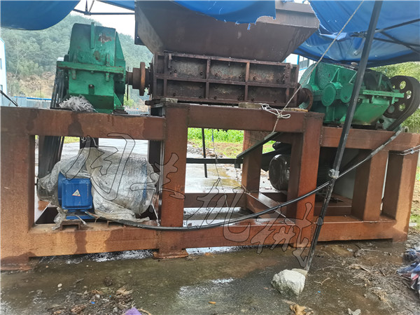廢舊金屬撕碎機(jī)圖片/廢舊金屬撕碎機(jī)樣板圖 (3)