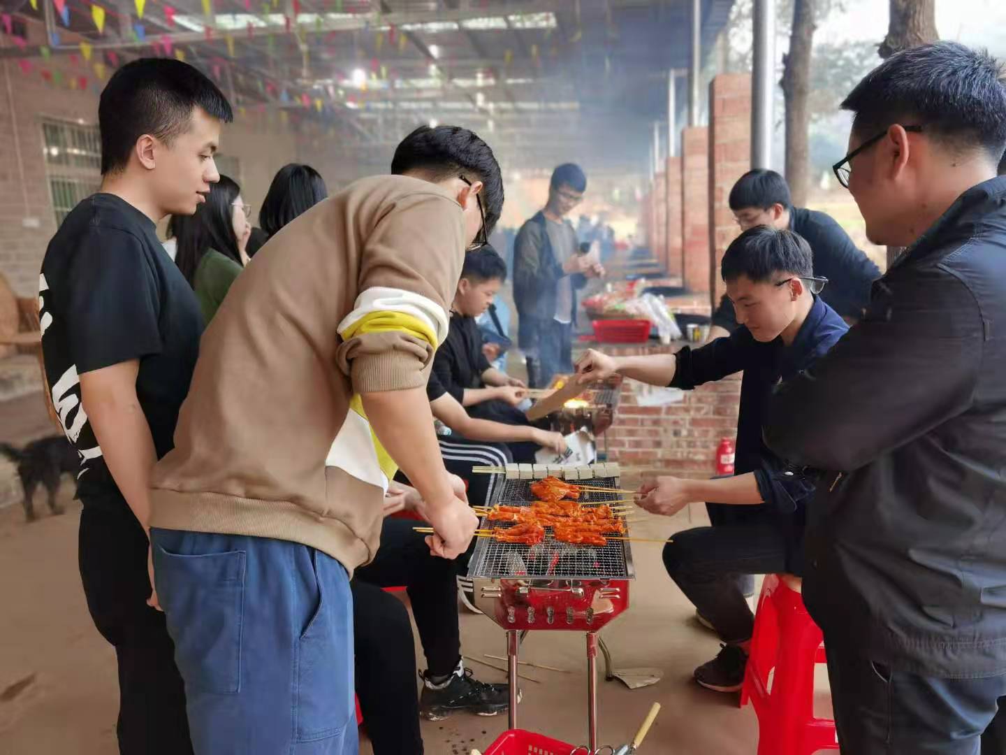 长沙市农家乐一日游厂家长沙农家乐一日游，周边游，团建|野炊、烧烤、沙滩车 罗王古寨生态农庄