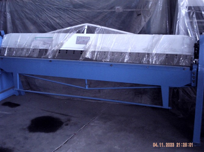 手動折邊機(jī)圖片/手動折邊機(jī)樣板圖 (1)