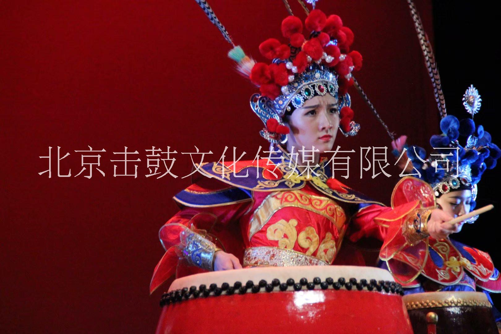 京劇戰(zhàn)鼓表演圖片/京劇戰(zhàn)鼓表演樣板圖 (2)