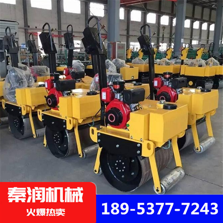 座駕壓路機(jī)圖片/座駕壓路機(jī)樣板圖 (3)
