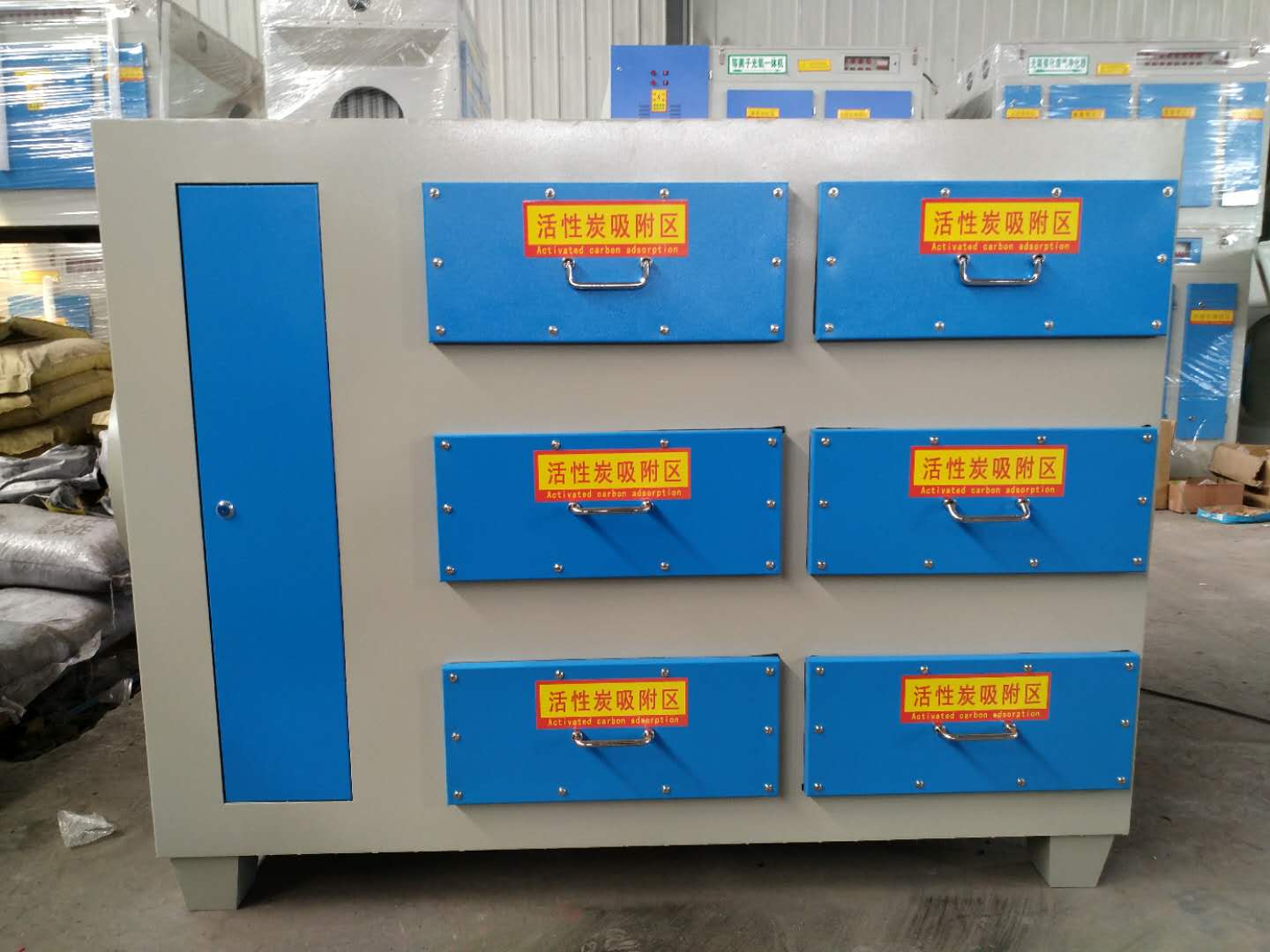 石油廠塑料廠化工廠廢氣凈化設(shè)備，10000風(fēng)量活性炭吸附箱
