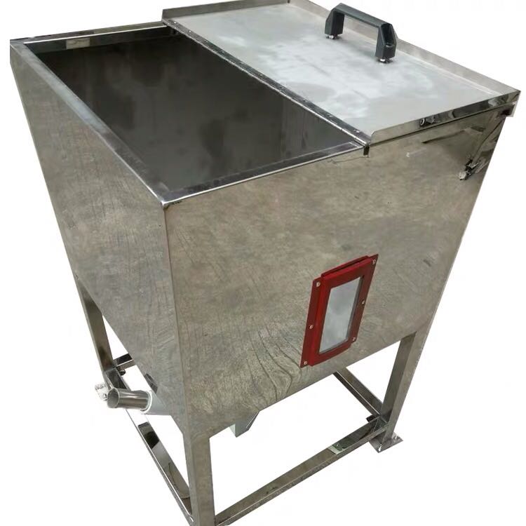 100KG儲(chǔ)料箱圖片/100KG儲(chǔ)料箱樣板圖 (3)