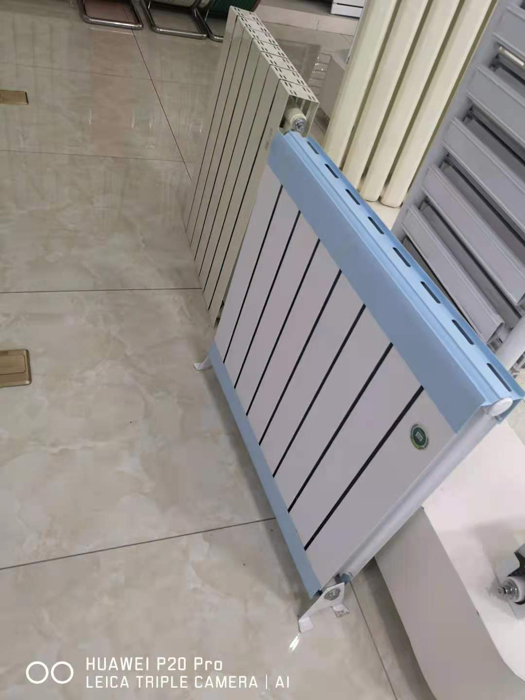 銅鋁暖氣片價格大批量供應各式各樣暖氣片