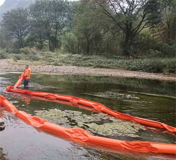 常规围油栏水油围栏海上围油栏图片