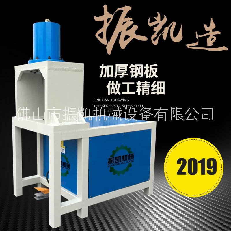 方管圓管沖孔設(shè)備圖片