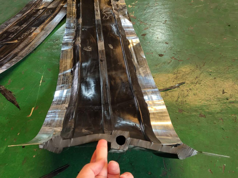 鋼板膩?zhàn)又顾畮D片/鋼板膩?zhàn)又顾畮影鍒D (2)