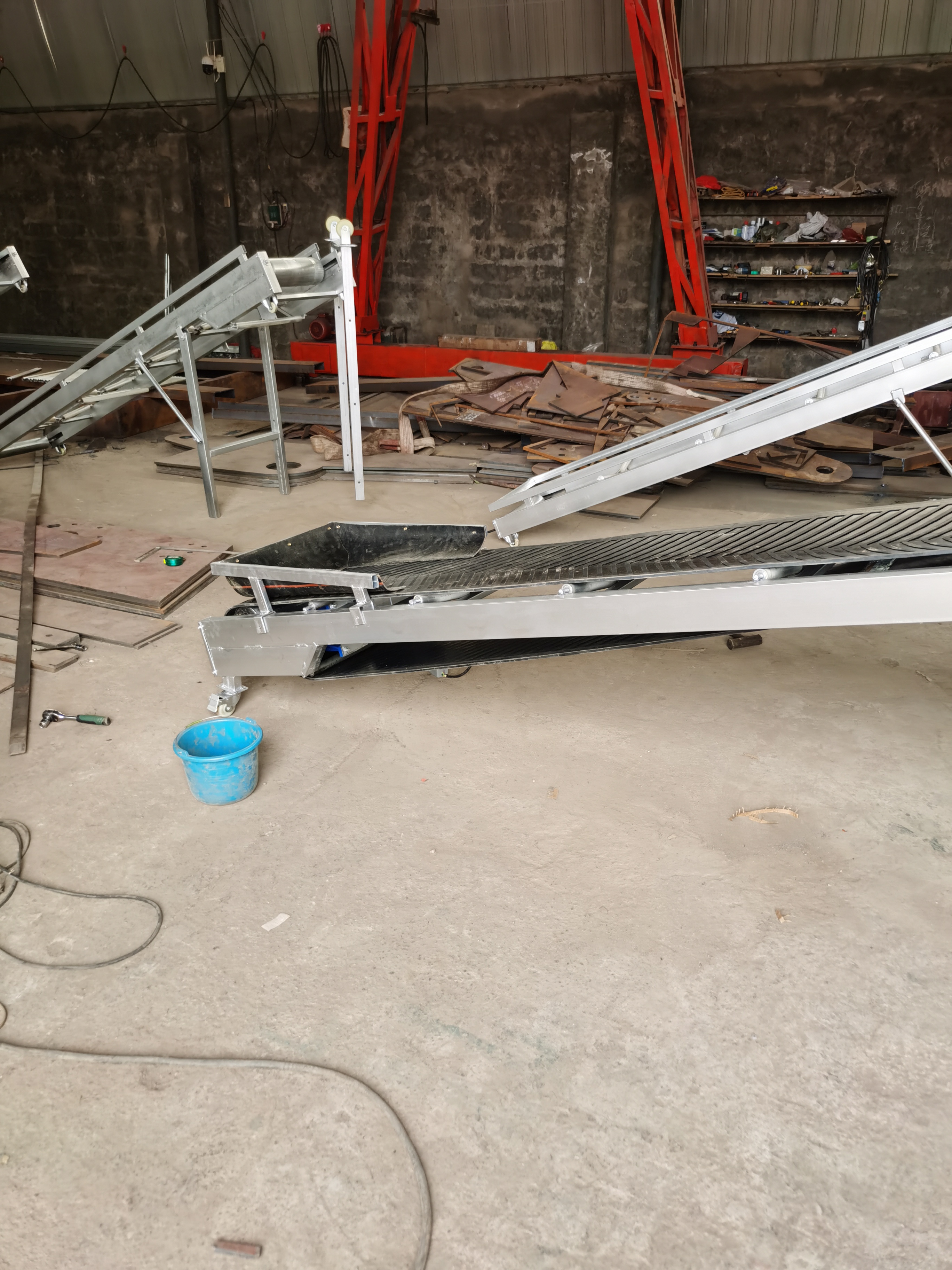 【采購(gòu)看這里】小型輸送機(jī) 報(bào)價(jià)、價(jià)格、批發(fā)價(jià)格、供貨商 旺華機(jī)械設(shè)備