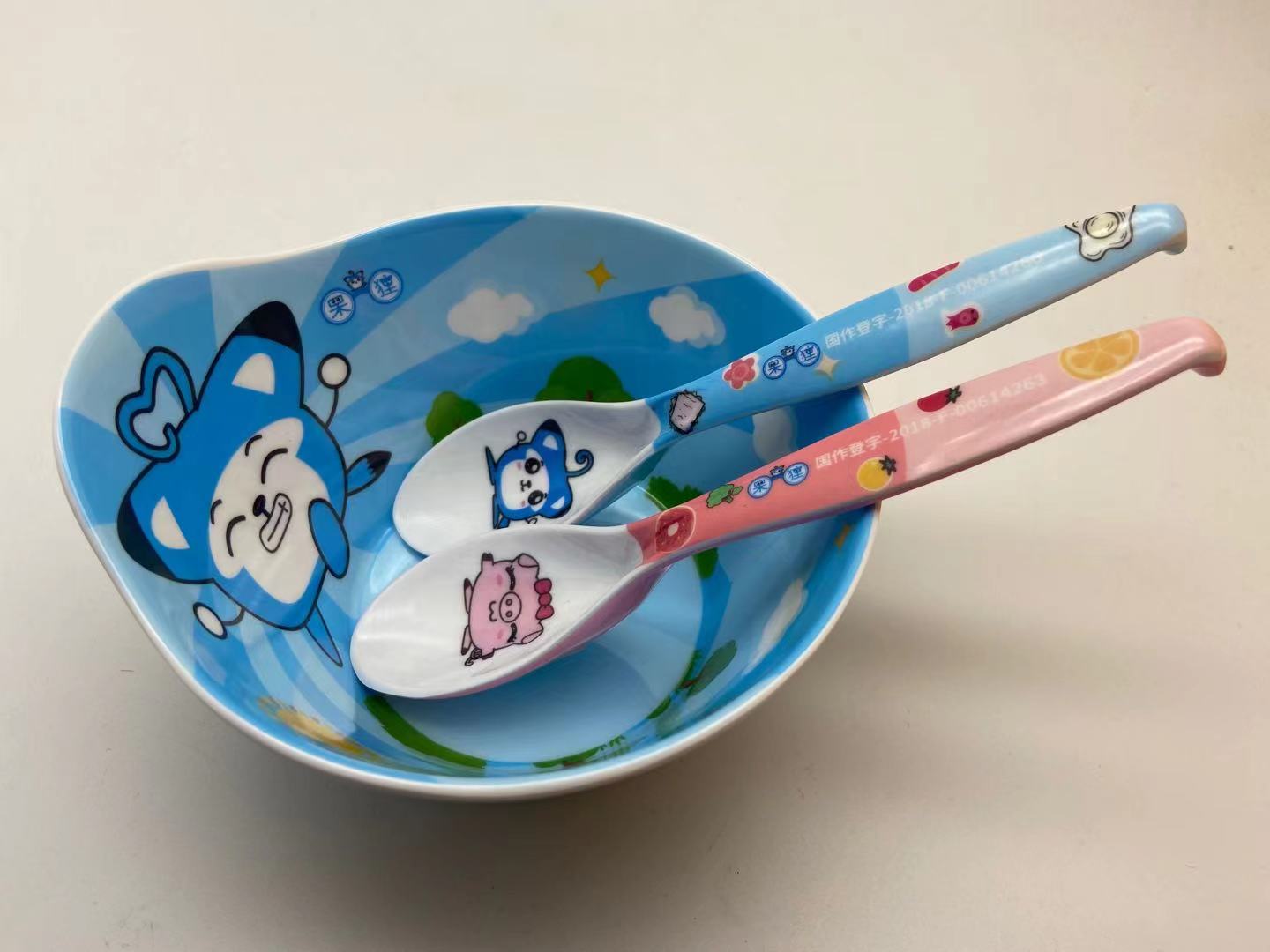 上海壹粵密胺甜品店餐具，兒童餐具定制，沙拉小吃密胺餐具