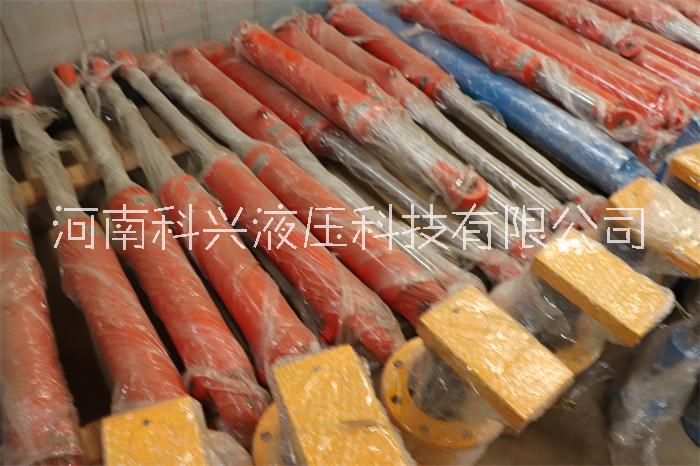 工程機(jī)械液壓油缸圖片