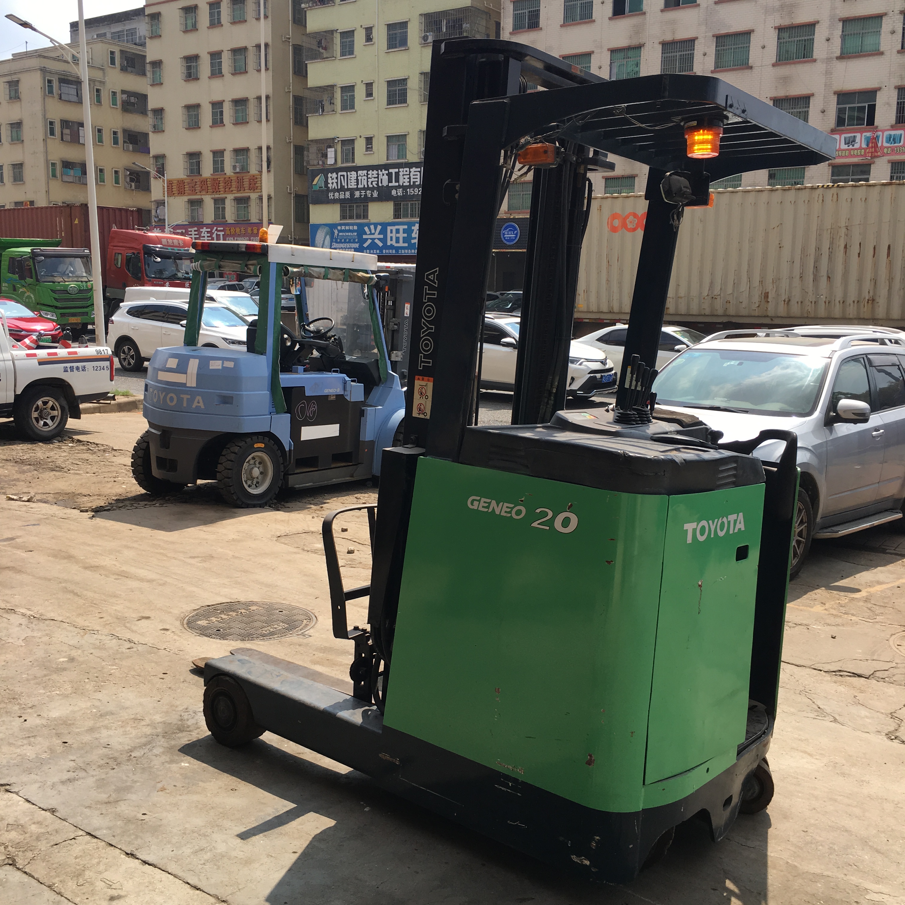 2噸豐田大前式移叉車(chē)圖片/2噸豐田大前式移叉車(chē)樣板圖 (2)