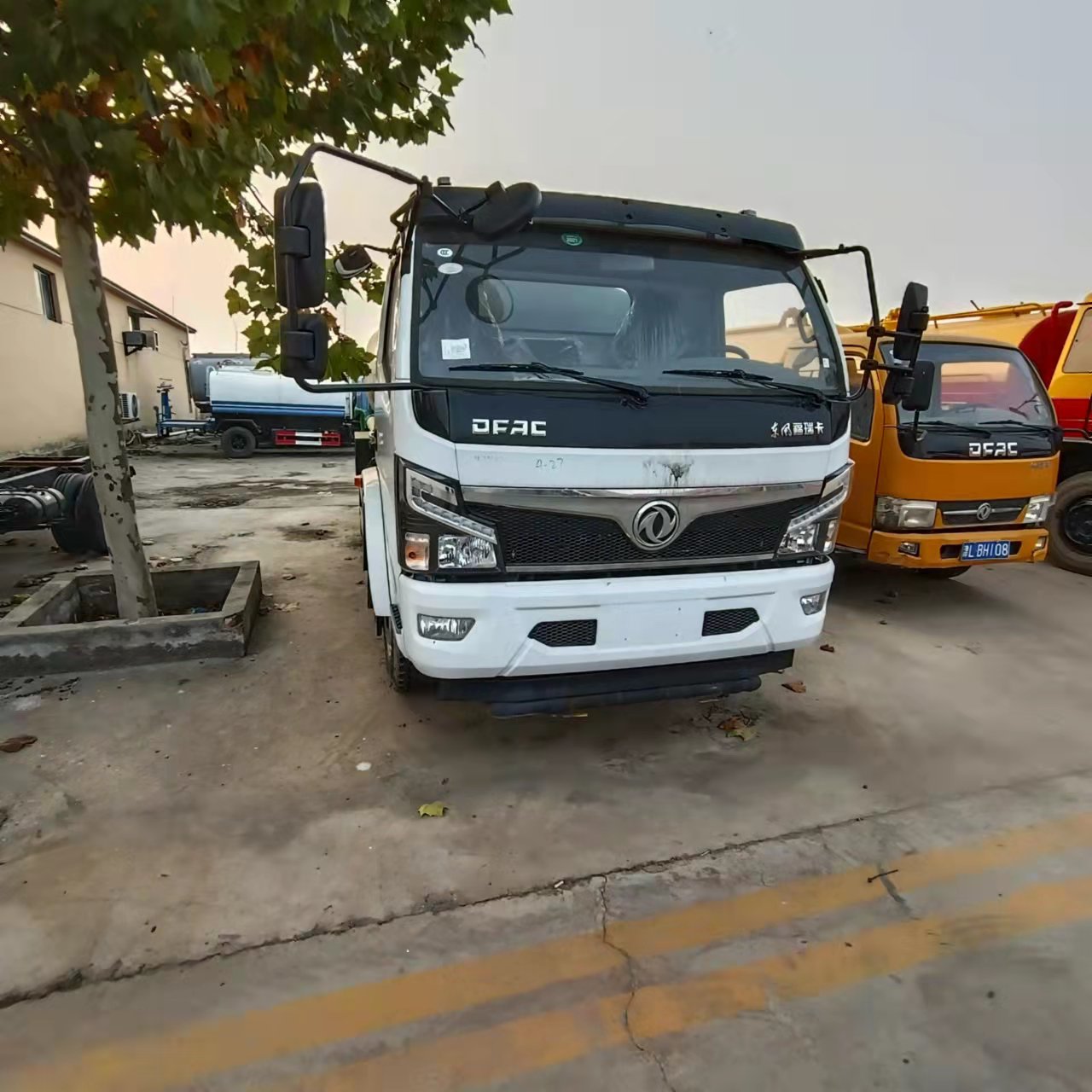 河北順景吸污車出廠價(jià)格供應(yīng)